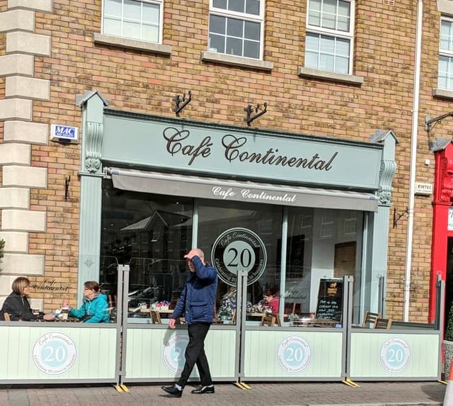 Cafe Continental logo
